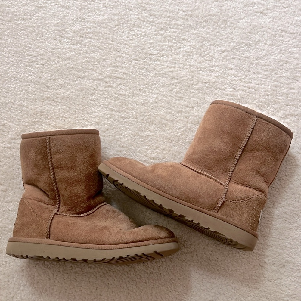 UGG classic boot
